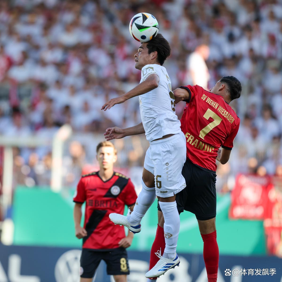 关于关键时刻多特蒙德完成体检：欧冠节点到来；震撼外界；心理建设被强调的信息-开云体育官网