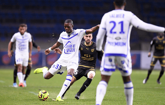 格林一记重拳将努尔基奇击倒-kaiyun体育平台